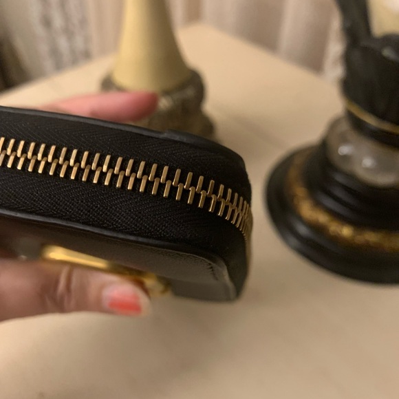 Valentino Garavani wallet - Picture 10 of 16